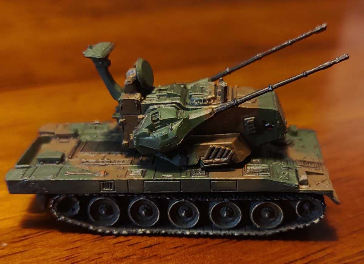 Amazon | ワールドタンクミュージアム 1/144 87式自走高射機関砲 2色